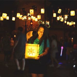 Meet your Posher, Faryaal